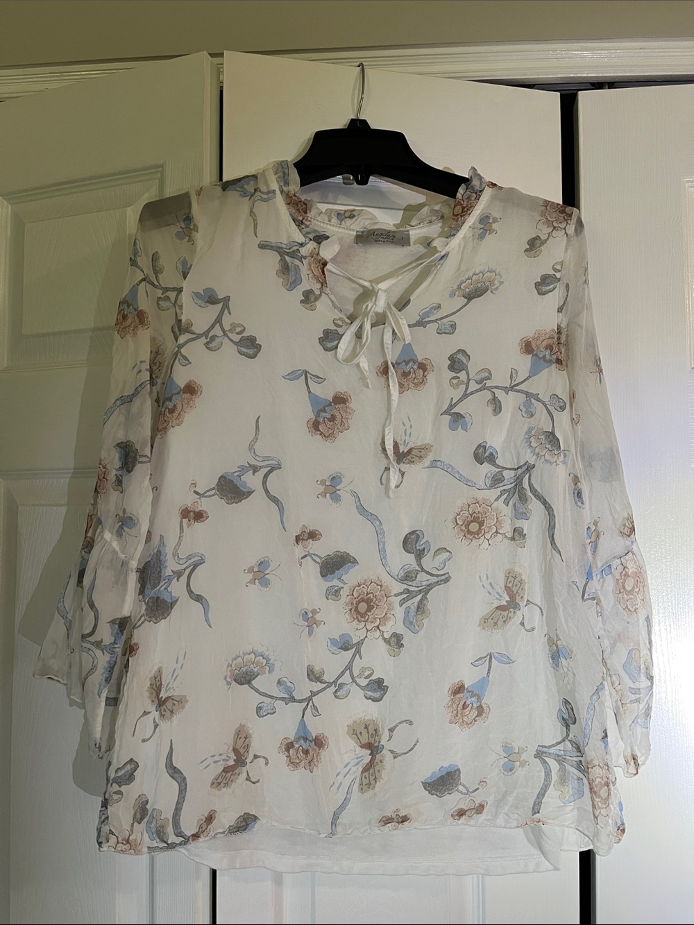 Angela Moda Silk Floral Ruffled Blouse Silk. Made in Italy